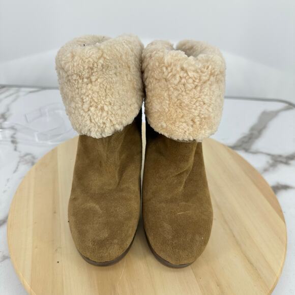 UGG Australia Dandylion Nubuck Leather Chestnut Brown Boots Shoes US 9.5 EU 40.5 - Picture 3 of 14